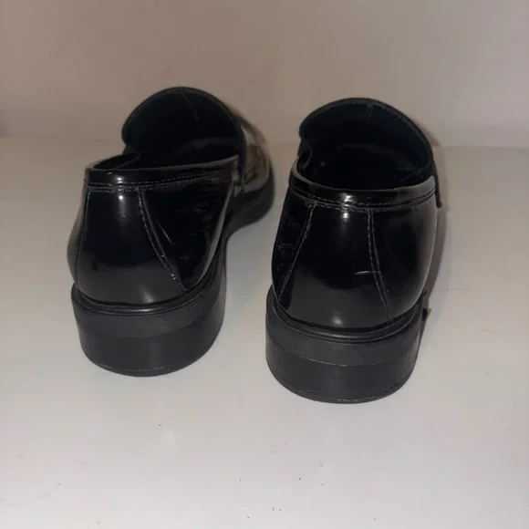 Steve Madden Black Loafers - Picture 13 of 15